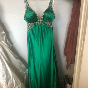 Sexy Emerald Green Terani Couture Dress NWOT